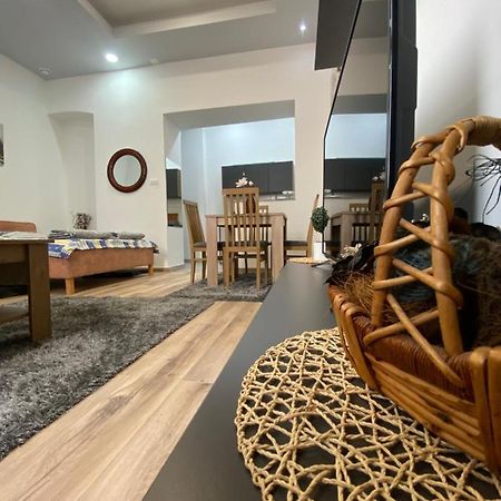 Apartment Neno 2 Требинье Экстерьер фото