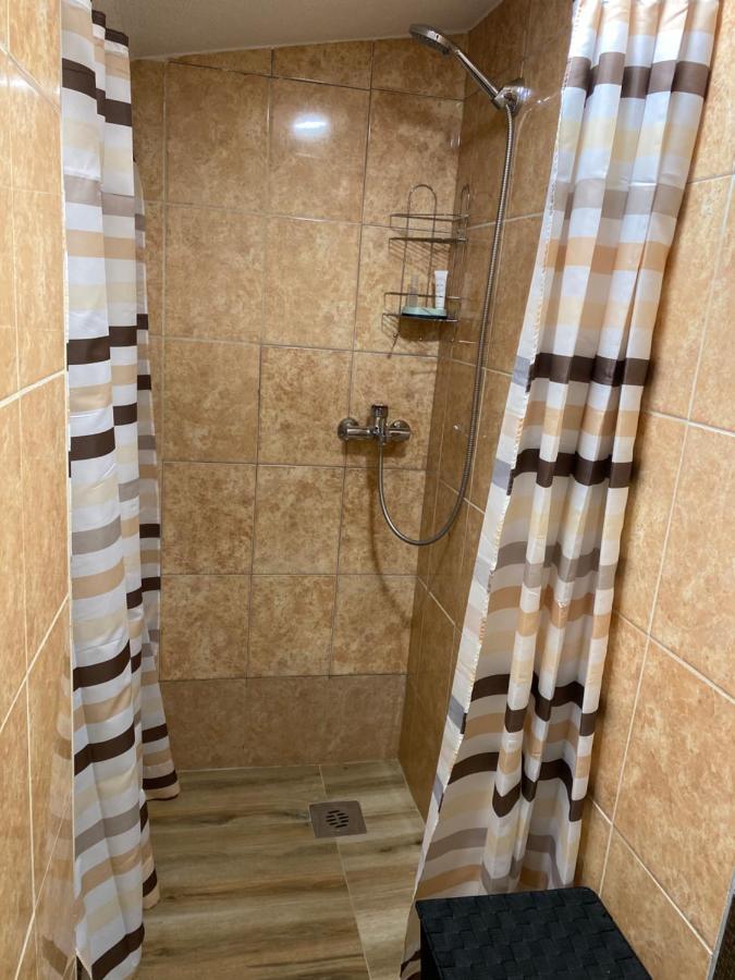 Apartment Neno 2 Требинье Экстерьер фото
