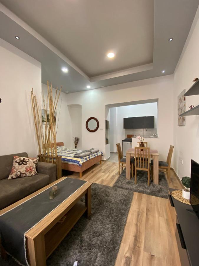 Apartment Neno 2 Требинье Экстерьер фото